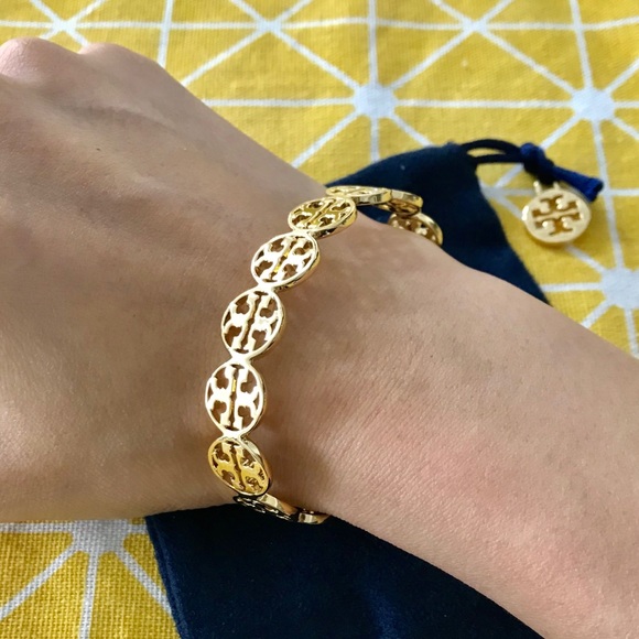 NWT Tory Burch Gold Logo Cuff Shiny Brass Bracelet - Picture 5 of 7